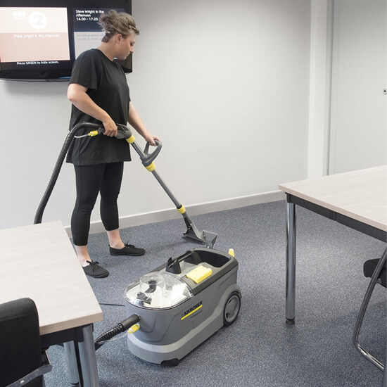 Odkurzacz piorący Karcher PUZZI 10/1